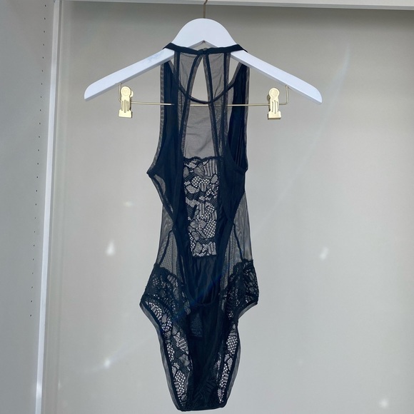 Lingerie Body Suit - Picture 3 of 5